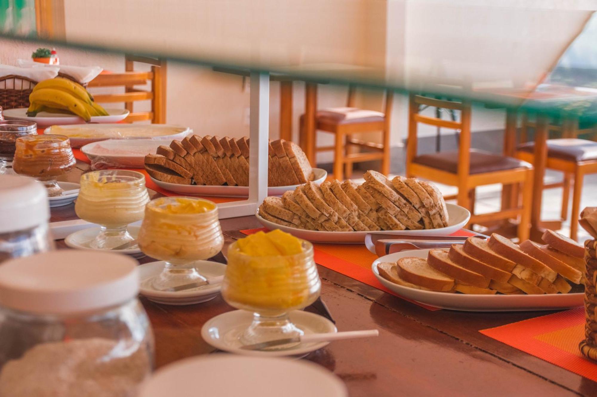 Ferrujao E Restaurante Inn 3*